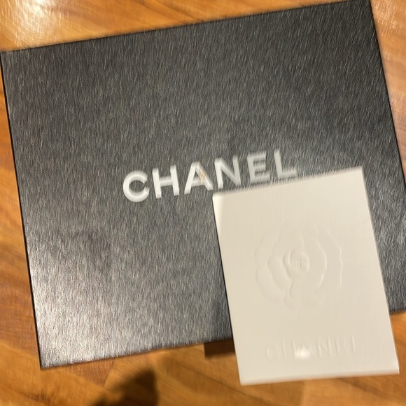 Really Chanel boots beige with brown not new original price $1200 size 37 - Picture 5 of 6